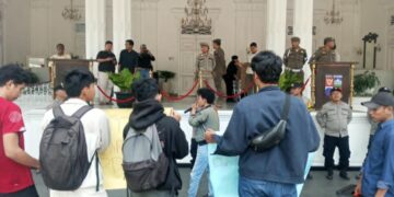 Soroti Dugaan Rangkap Jabatan Kabag Kesra “PPKA Gelar Aksi Unjuk Rasa di Depan Balai Kota Bogor dan Sambangi Kejaksaan