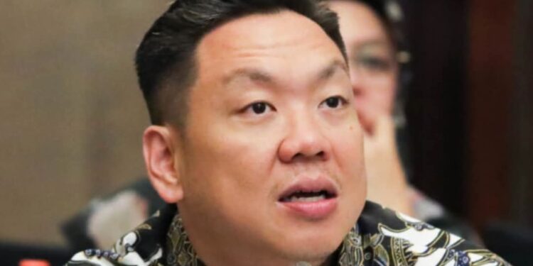 Anggota DPR Marah ke Ketua BGN: “Keselamatan Anak Harga Mati, Ganti Biaya Medis Saja Tidak Cukup!”